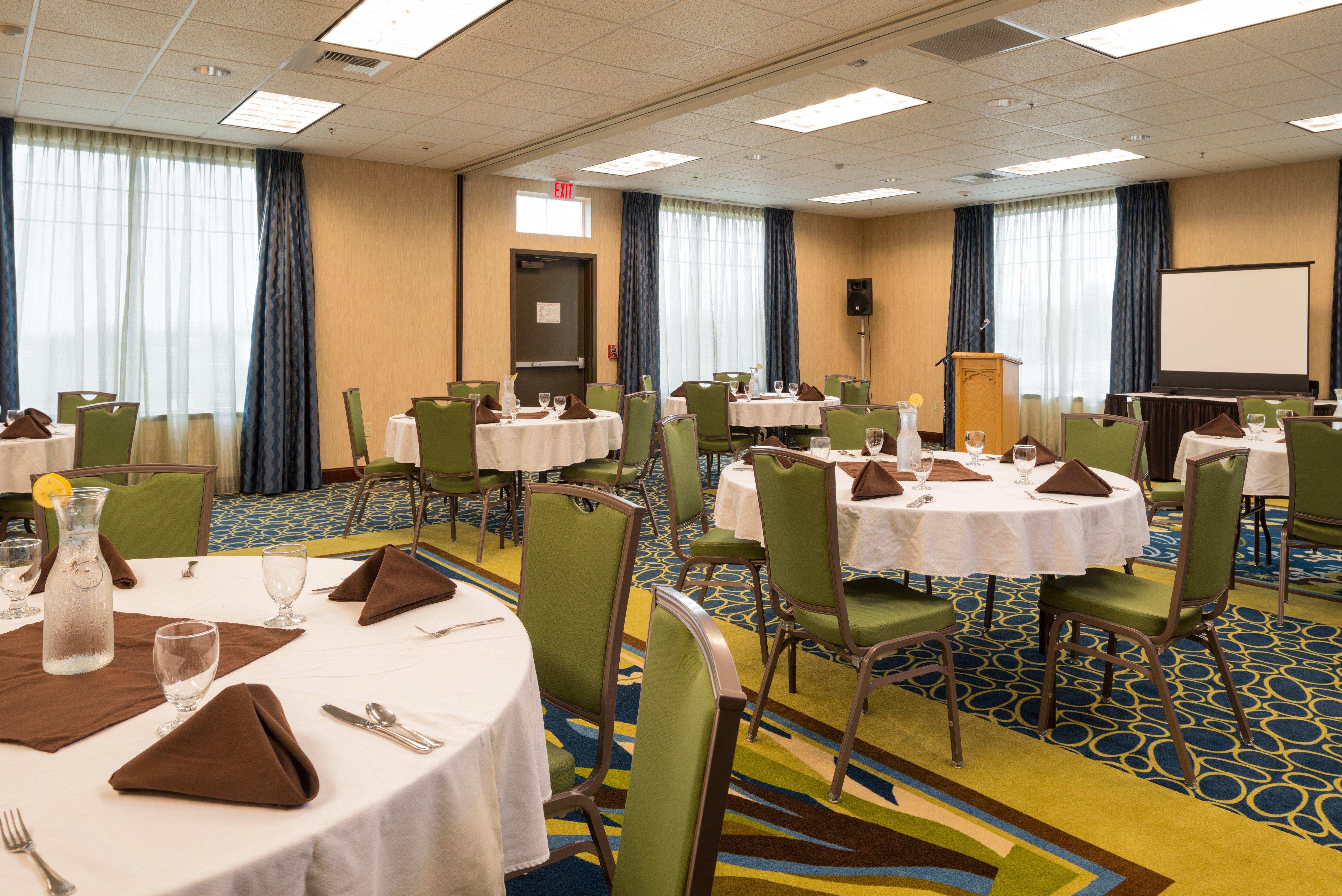 Holiday Inn Express Hotel & Suites North Sequim By Ihg Dış mekan fotoğraf